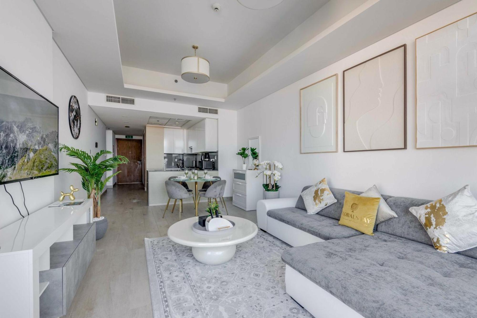 Luxury Azizi Mina Beachfront Apartments Dubái Exterior foto