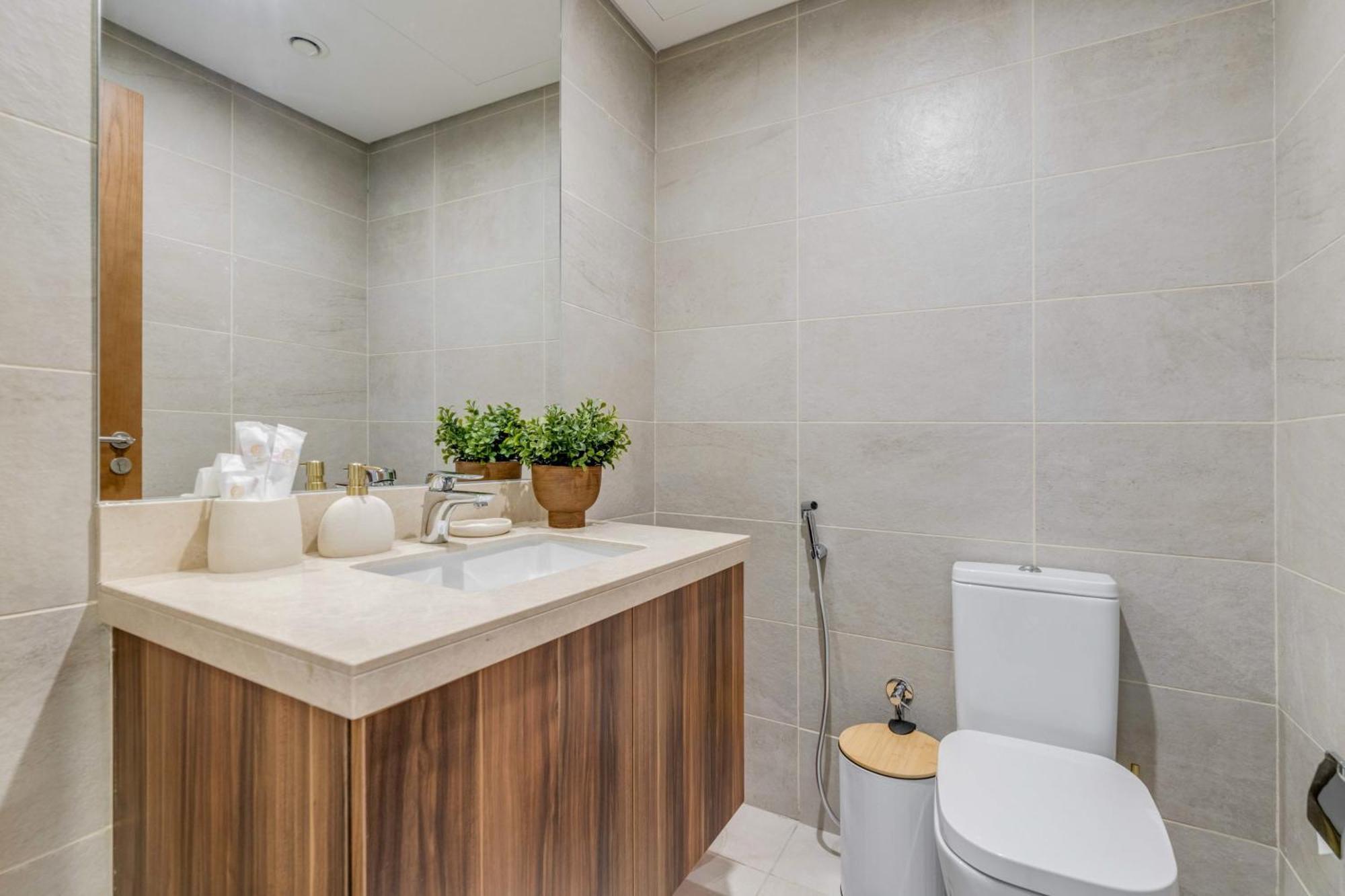Luxury Azizi Mina Beachfront Apartments Dubái Exterior foto